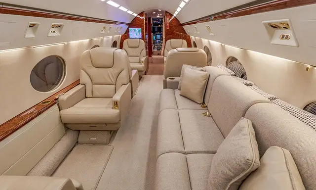 Gulfstream IV-SP N16JN operated by Solairus Aviation photo 4