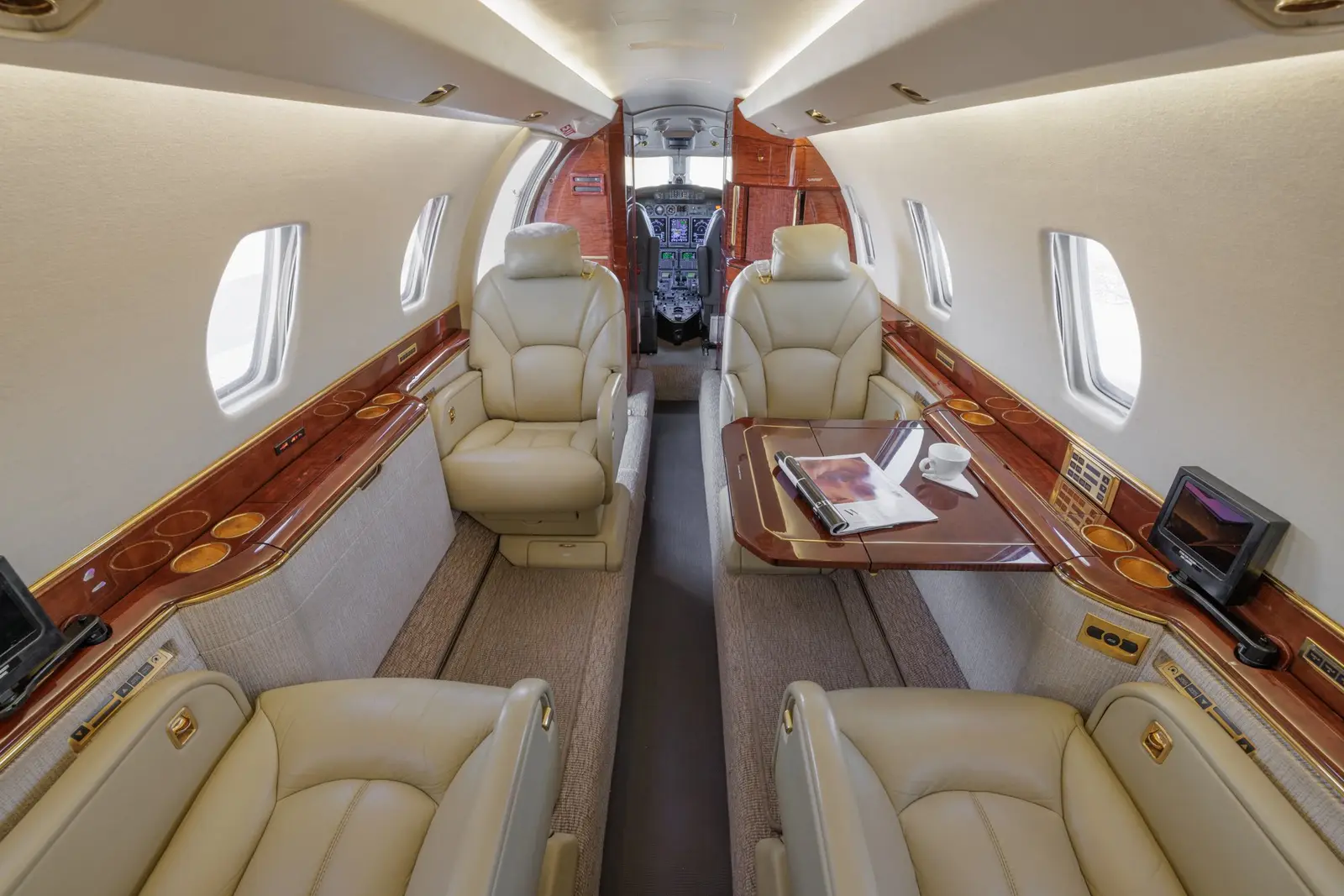Cessna Citation X N16PR operated by Charter Airlines, LLC photo 2