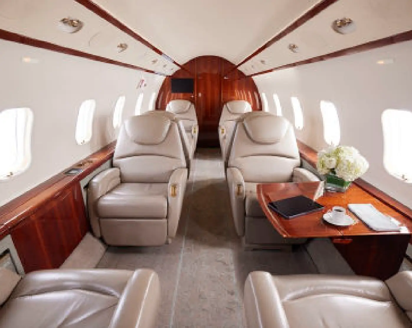 Bombardier Challenger 300 N1721M operated by Jet Aviation photo 3