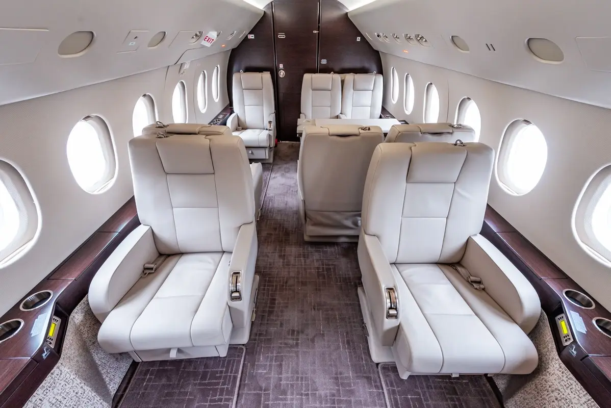 Dassault Falcon 2000EX N176CG operated by Zenflight photo 2