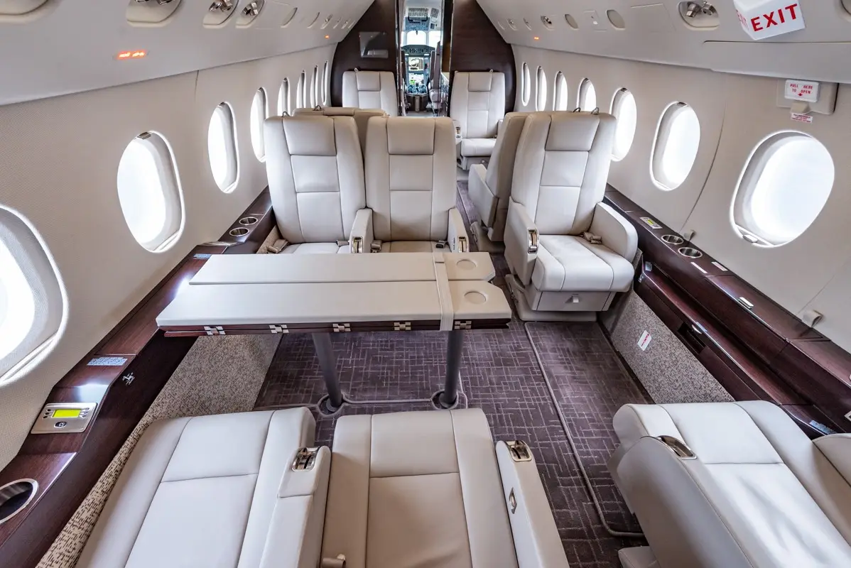 Dassault Falcon 2000EX N176CG operated by Zenflight photo 3