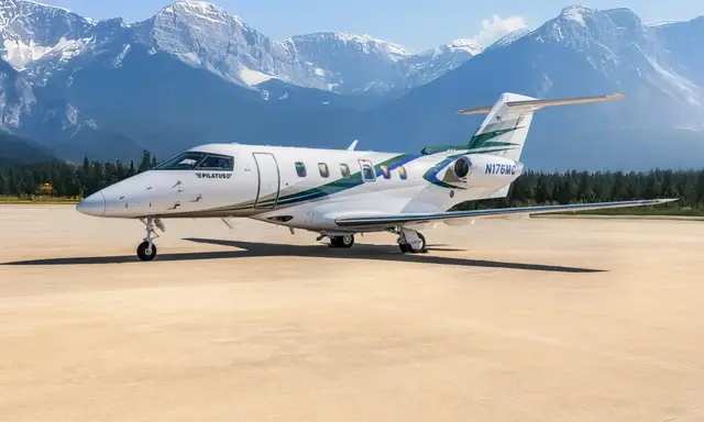 Pilatus PC-24 N176MC