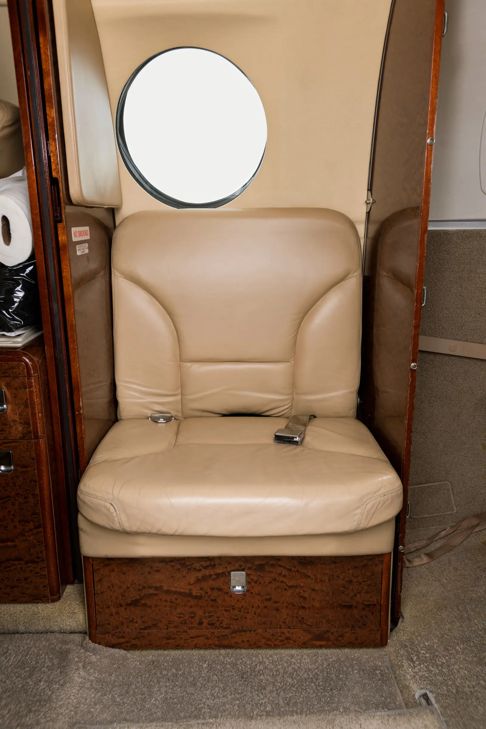 Beechcraft King Air B200GT N177TA operated by CSM Aviation photo 6