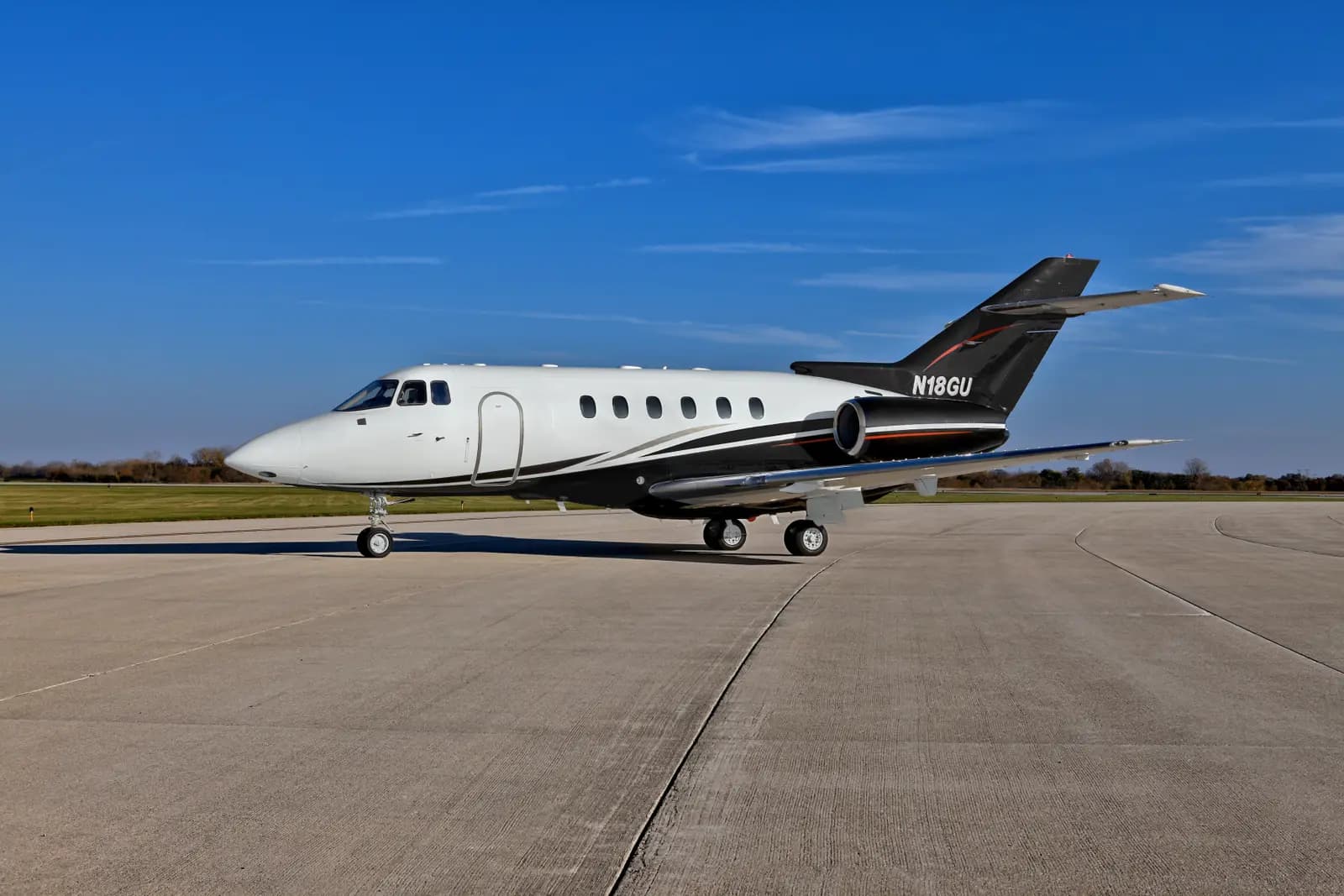 Beechcraft Hawker 800XP N18GU