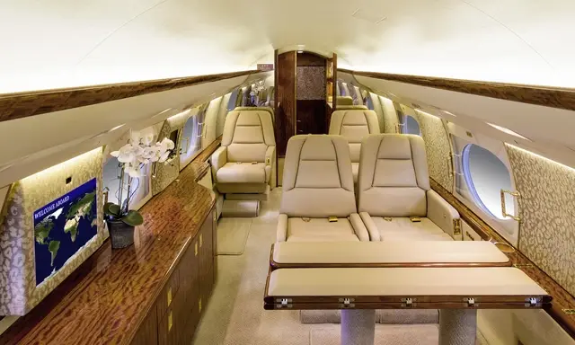 Gulfstream IV N18TD operated by STAJets, KSEE photo 2