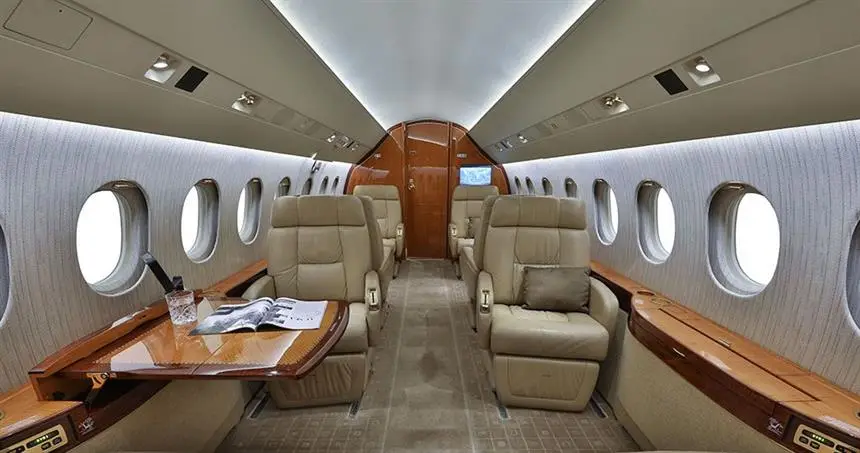 Dassault Falcon 2000EX N18WQ operated by Short Hills Aviation Services, LLC photo 4