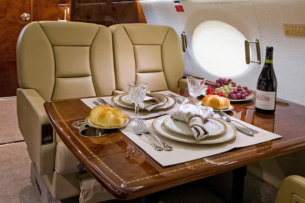 Gulfstream G450 N192NC operated by Solairus Aviation photo 3