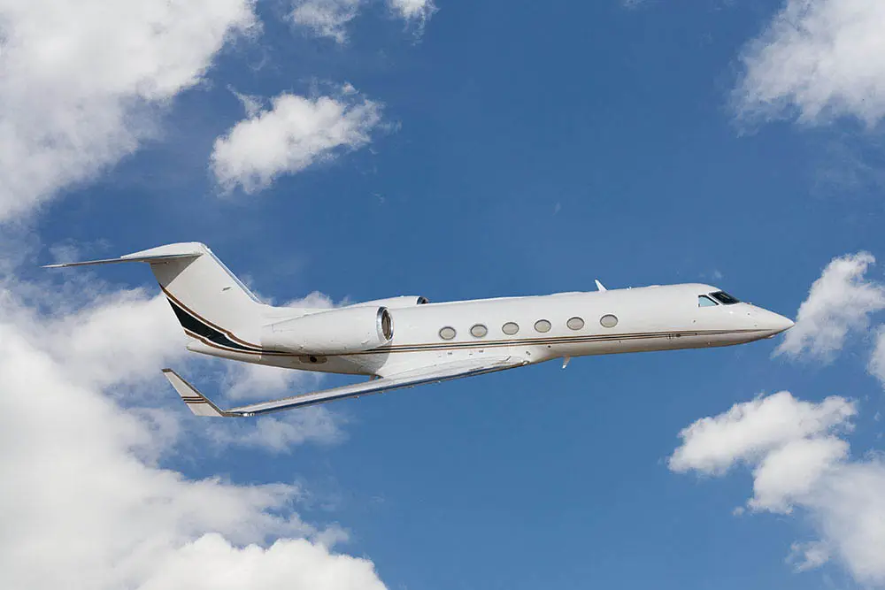 Gulfstream G450 N192NC operated by Solairus Aviation photo 4