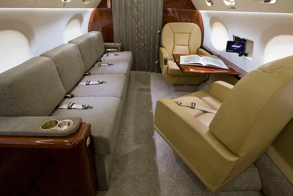 Gulfstream G450 N192NC operated by Solairus Aviation photo 5