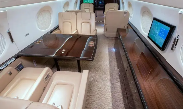 Gulfstream G550 N1969C operated by Silver Air photo 2