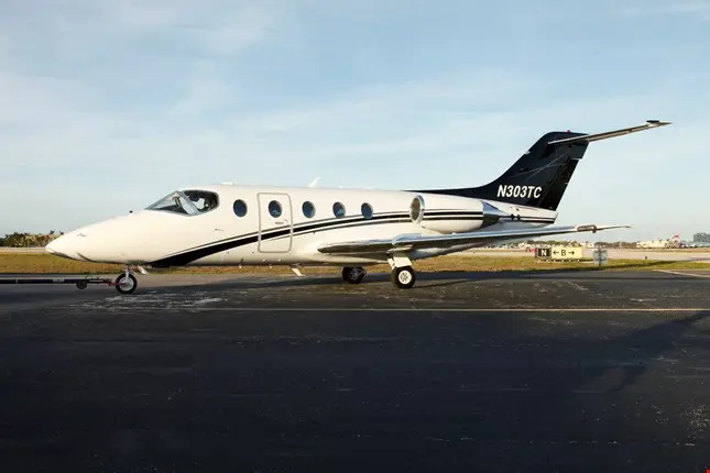 Beechcraft Hawker 400XP N1980E operated by Aircraft Management Group photo 5