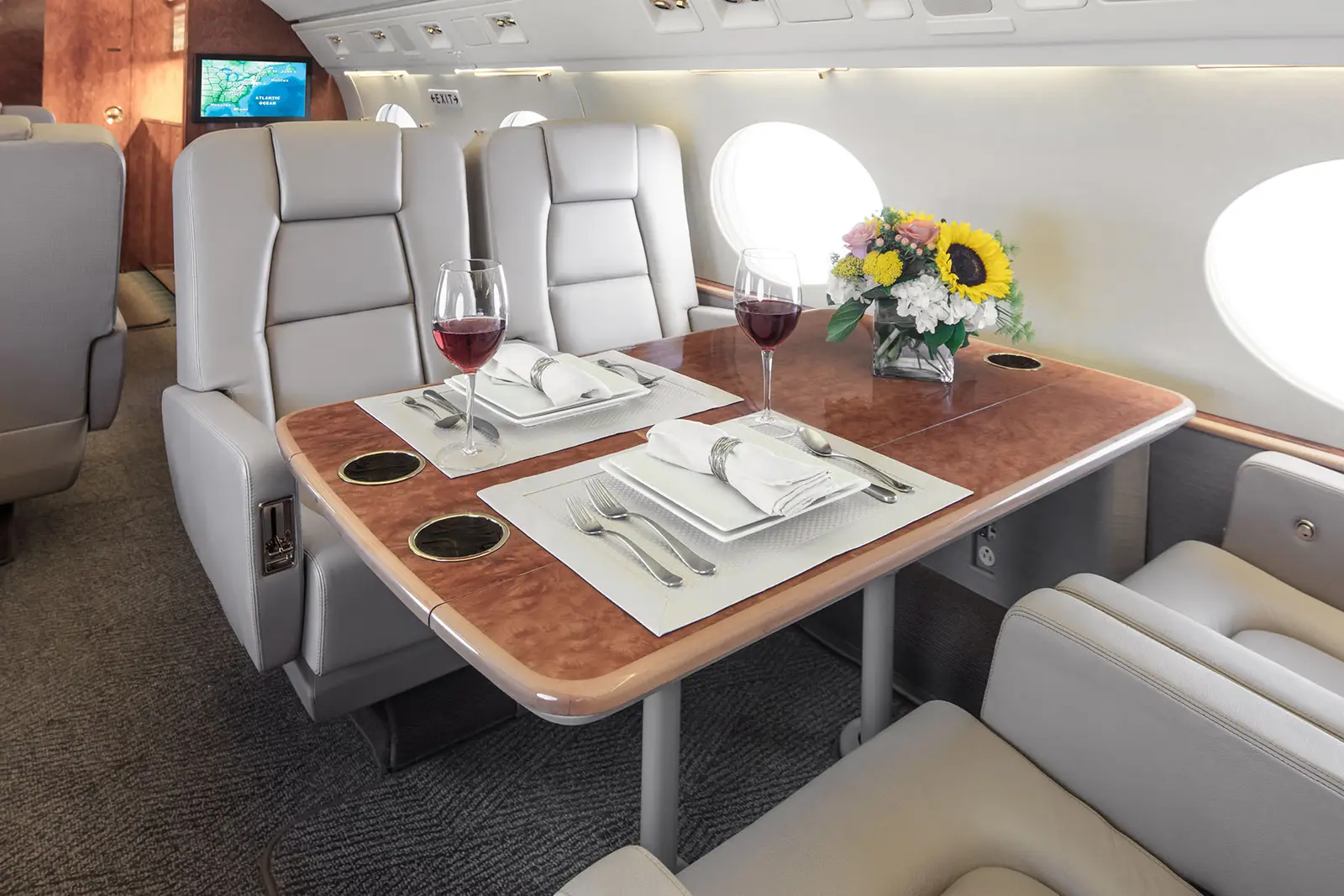 Gulfstream G100 N1D operated by Journey Aviation, LLC, exterior