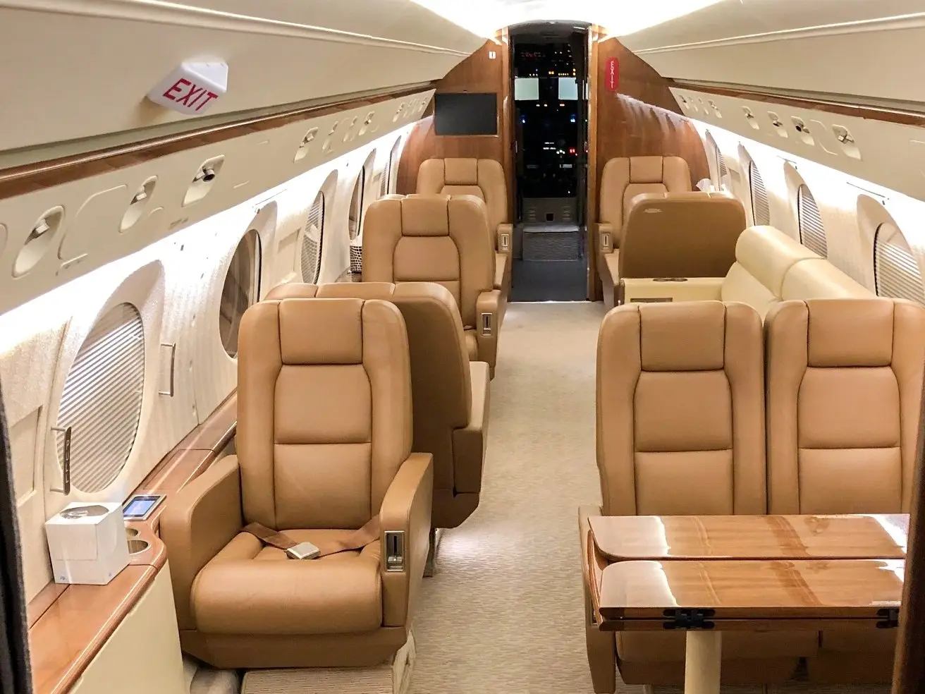 Gulfstream IV N1TD operated by Air 7, LLC photo 4