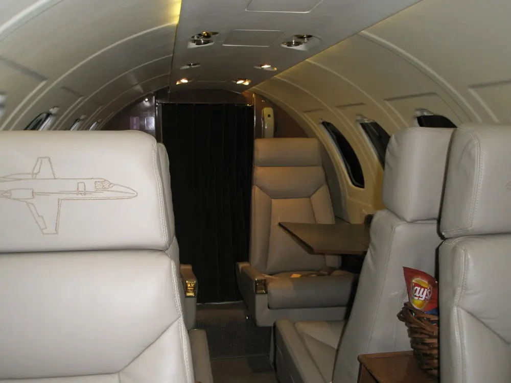 Cessna Citation II N204CF operated by Corporate Flight Inc., KPTK photo 3