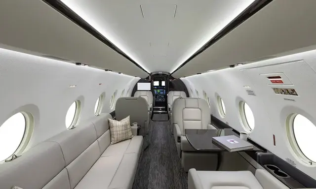 Gulfstream G280 N206FS operated by Western Air Charter, Inc photo 3