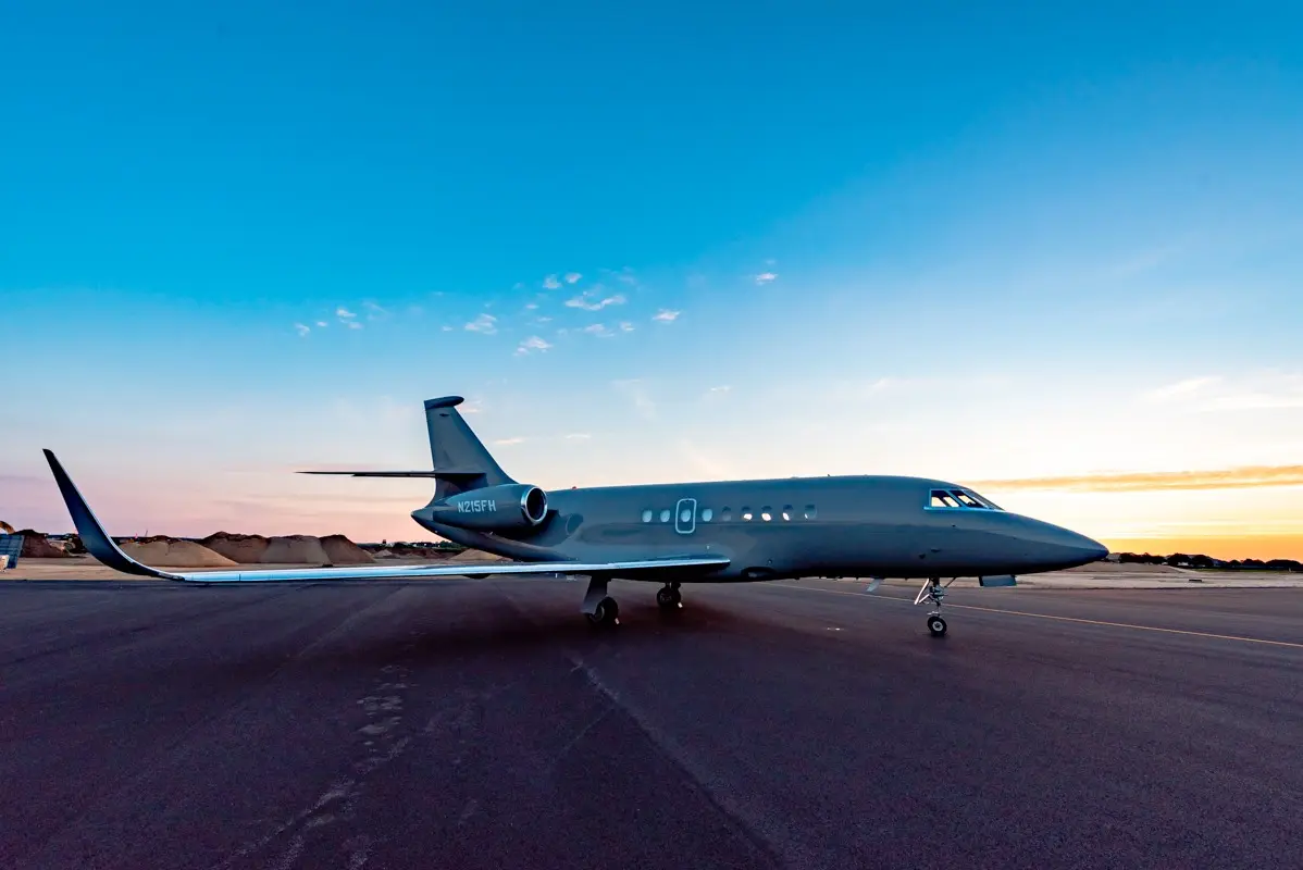 Dassault Falcon 2000EX N215FH operated by Zenflight, exterior