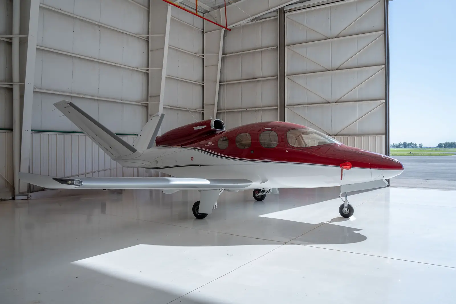 Cirrus SF50 N217CB operated by MidAmericaJet, Inc., exterior