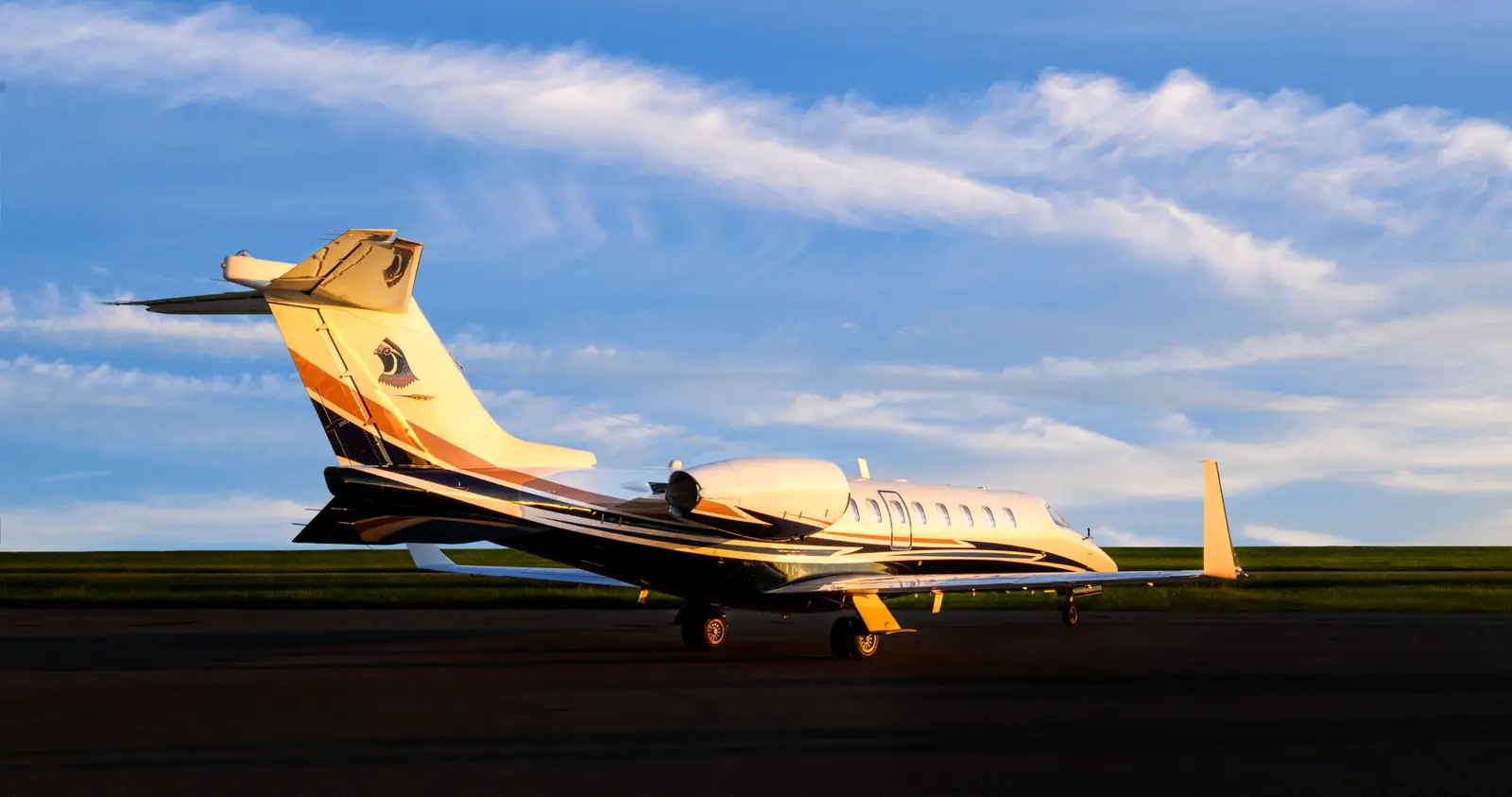 Bombardier Learjet 45XR N219JL operated by Four Corners Aviation photo 4
