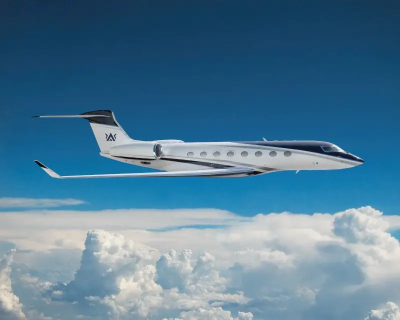 Gulfstream G650ER N21SP operated by Elite Air, Inc., KPIE, exterior