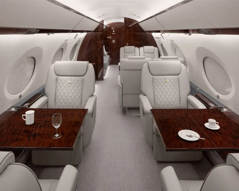 Gulfstream G650ER N21SP operated by Elite Air, Inc., KPIE photo 3