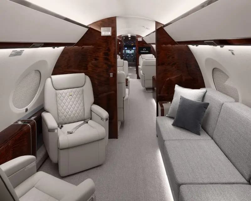 Gulfstream G650ER N21SP operated by Elite Air, Inc., KPIE photo 4