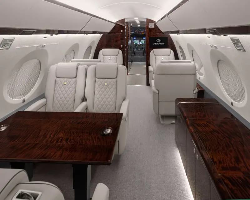 Gulfstream G650ER N21SP operated by Elite Air, Inc., KPIE photo 5