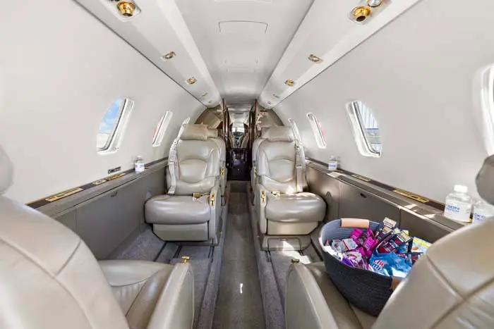 Cessna Citation Excel N221VP operated by STAJets, KSNA photo 4