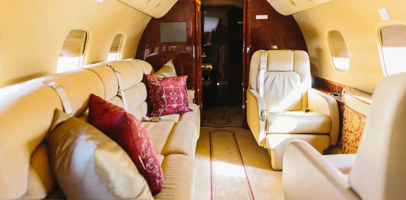 Embraer Legacy 600 N224LD operated by Aircraft Services Group, Inc. photo 3