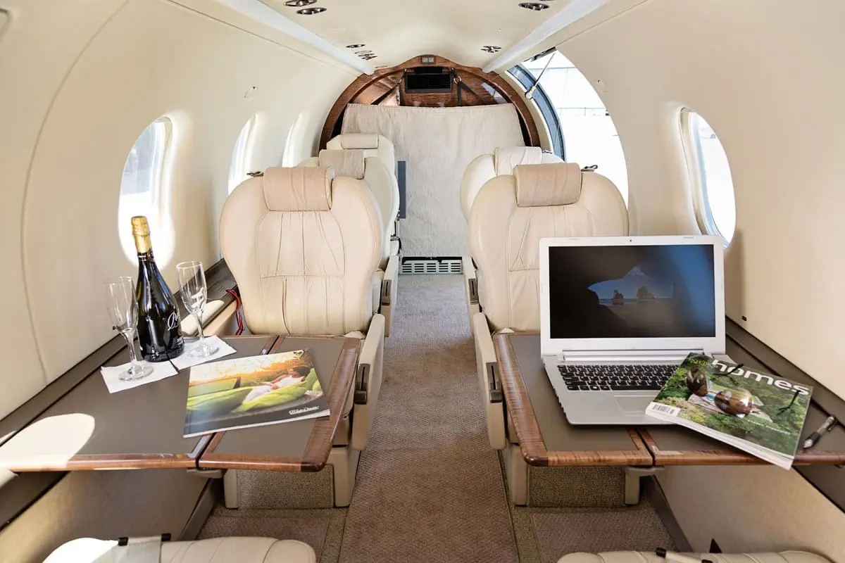 Pilatus PC-12/47 N227NS operated by Tampa Bay Air Charter photo 3