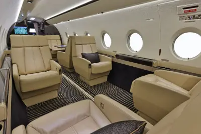 Gulfstream G280 N228BA operated by Solairus Aviation photo 3