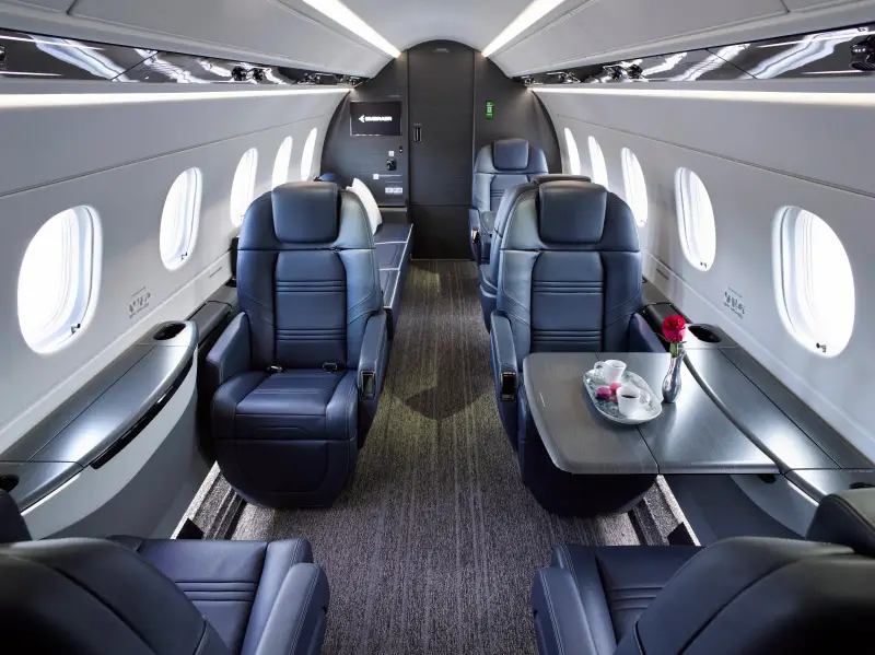 Embraer Praetor 600 N230LF operated by Journey Aviation, LLC photo 4