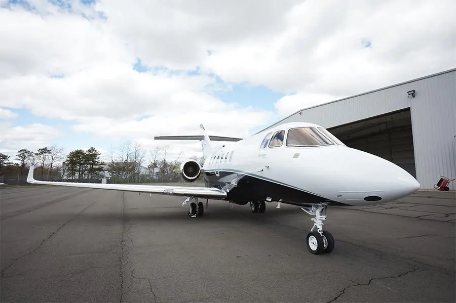 Beechcraft Hawker 900XP N232EA operated by NeaJets photo 4