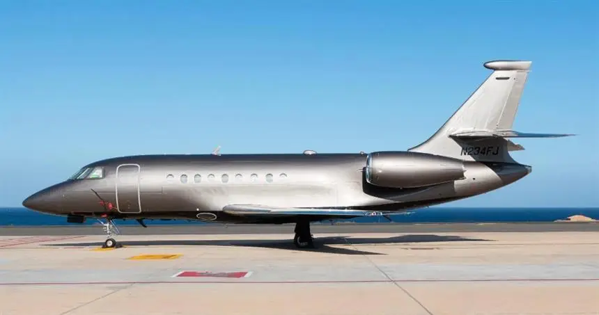Dassault Falcon 2000 N234FJ operated by Reliance Jet, exterior