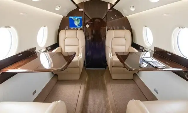Gulfstream G200 N236PS operated by Solairus Aviation photo 6