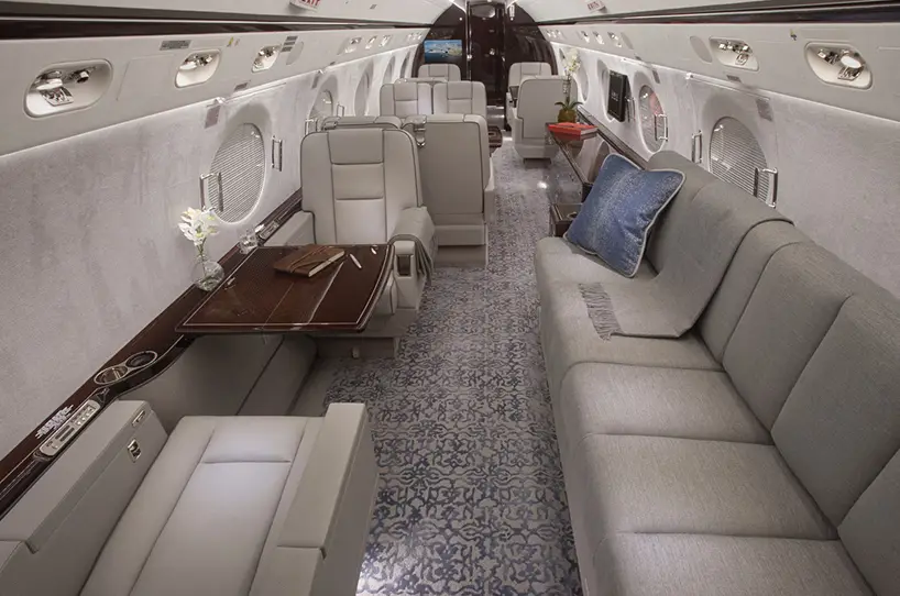 Gulfstream G550 N237GA operated by Orange County Sunbird Aviation, KSNA photo 2