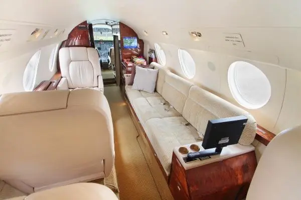 Dassault Falcon 20F N239CD operated by Royal Air Freight, Inc, KPTK photo 5