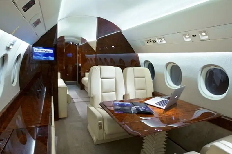 Dassault Falcon 900B N24FJ operated by Dreamline Aviation, LLC photo 6
