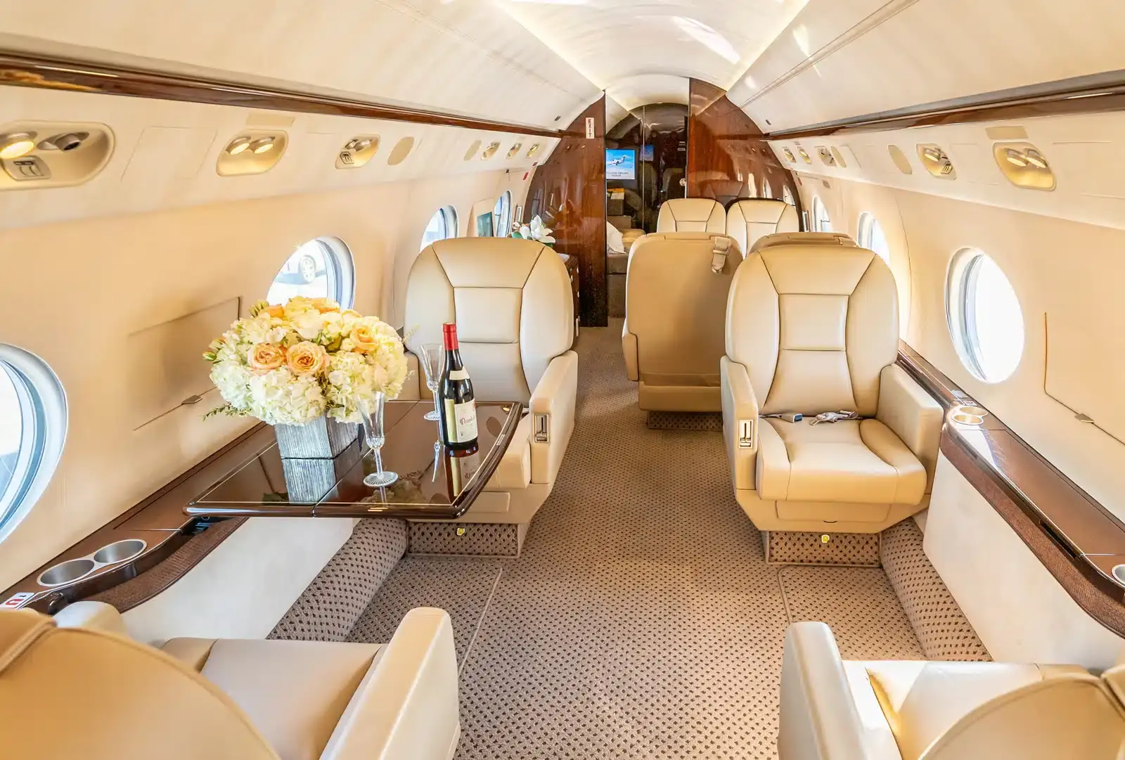 Gulfstream G450 N24JR operated by Air 7, LLC photo 6