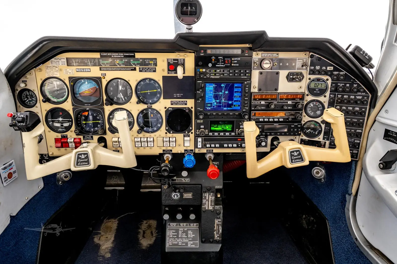 Mooney M20E N252BN operated by Jet Air Inc. photo 2