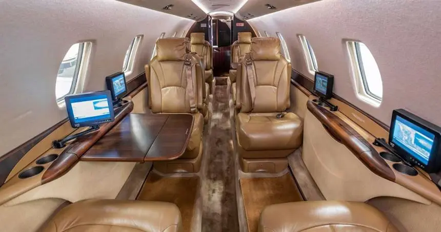 Cessna Citation Sovereign N253TX operated by Skyways Charter LLC photo 2