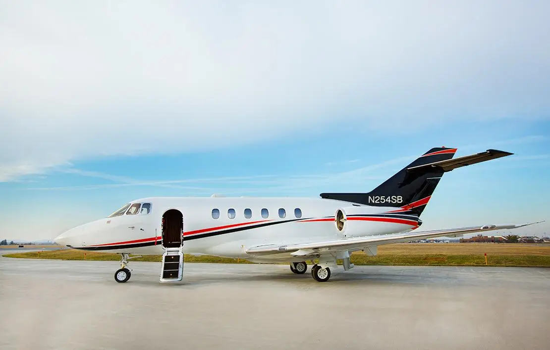 Beechcraft Hawker 800XP N254SB operated by East Coast Jets, Inc., exterior