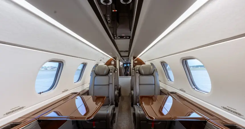 Embraer Phenom 300E N256LG operated by Jet Linx Aviation, LLC photo 3