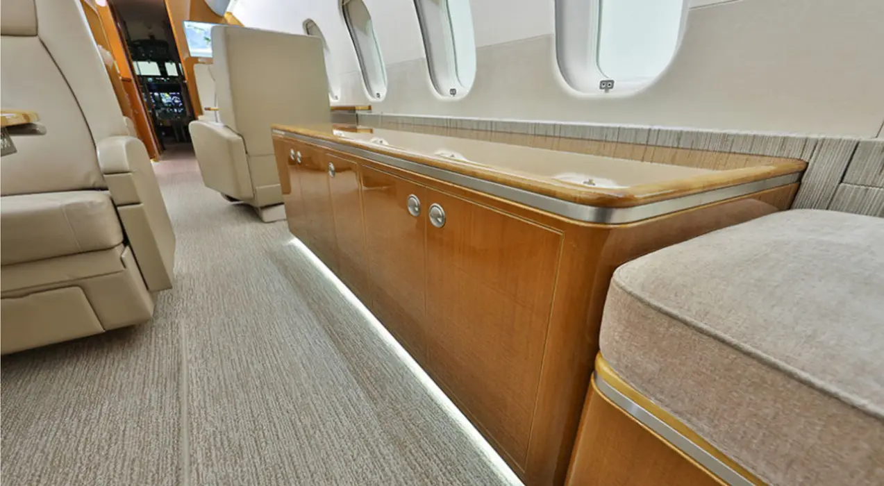 Bombardier Global 5000 N2618K operated by VIP Global photo 5