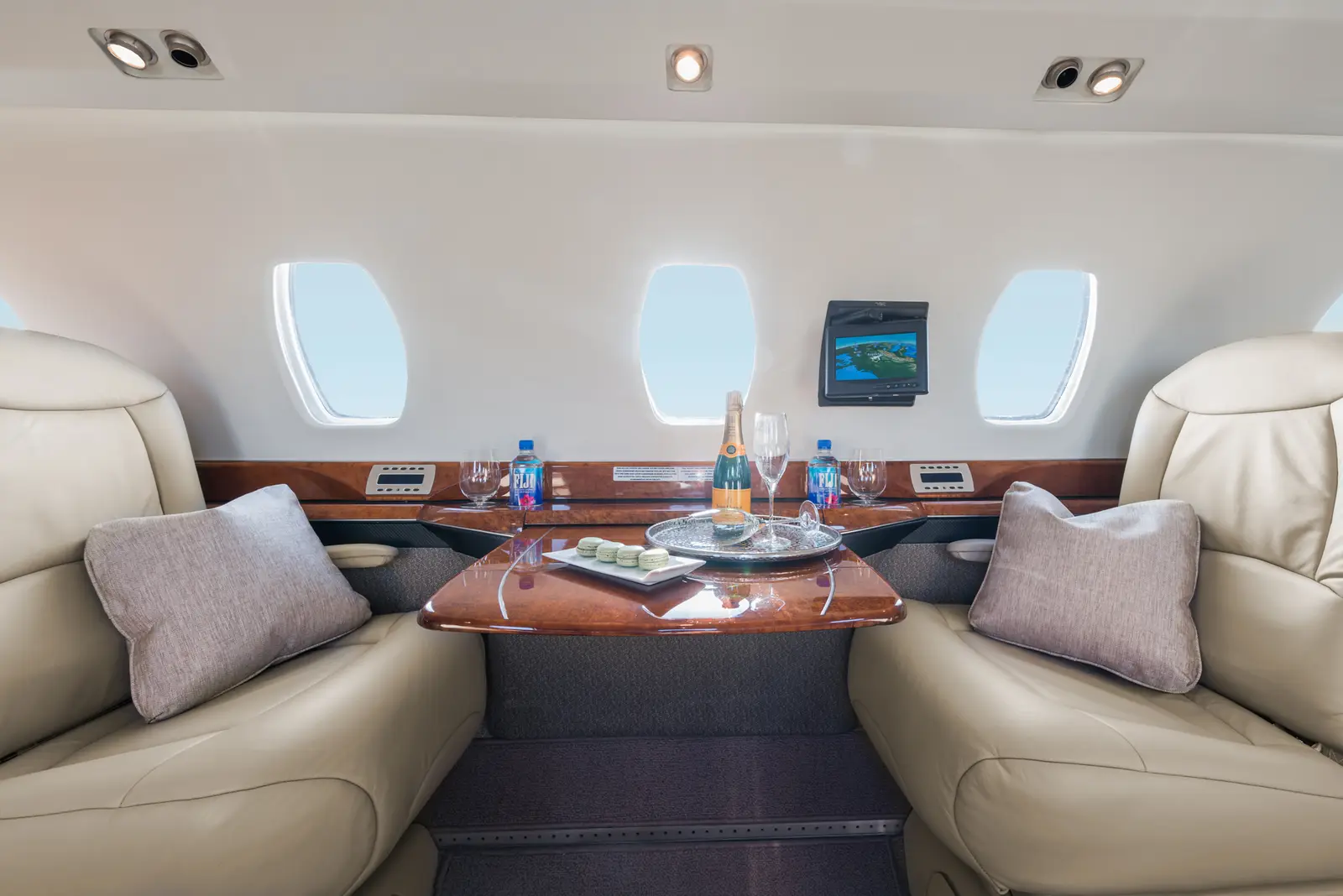 Cessna Citation X N265AV operated by Premier Air Charter, LLC, KCRQ photo 5