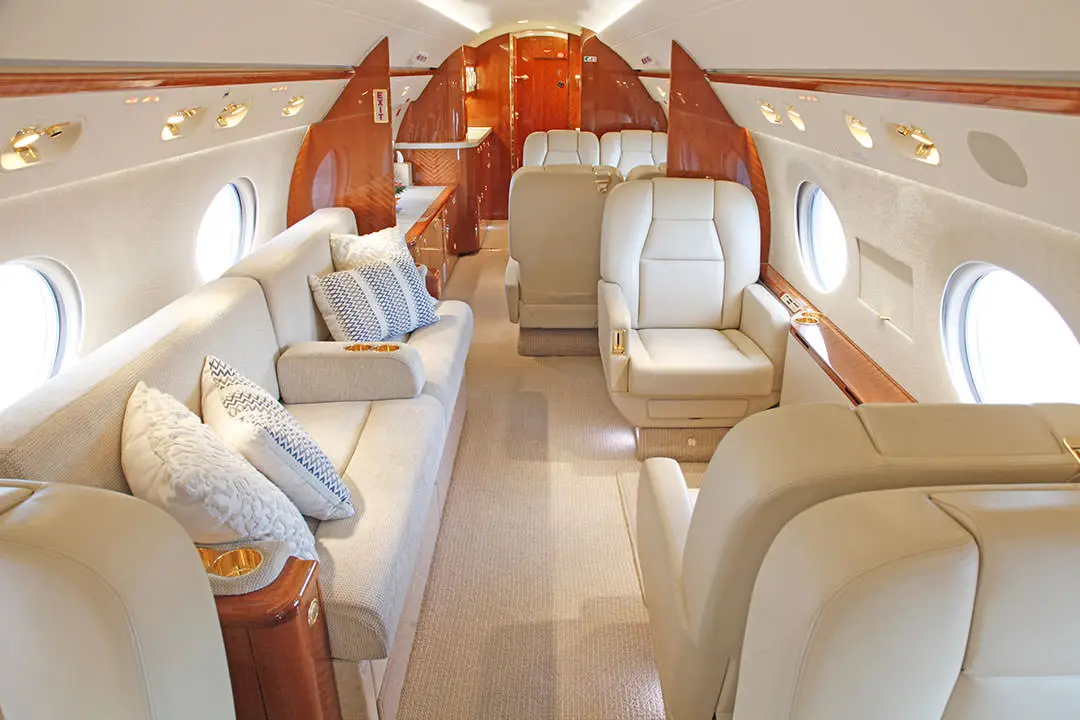 Gulfstream G550 N269WR operated by STAJets photo 2