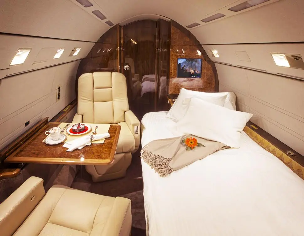 Gulfstream IV-SP N270SC operated by Trans-Exec Air Service, Inc. photo 6