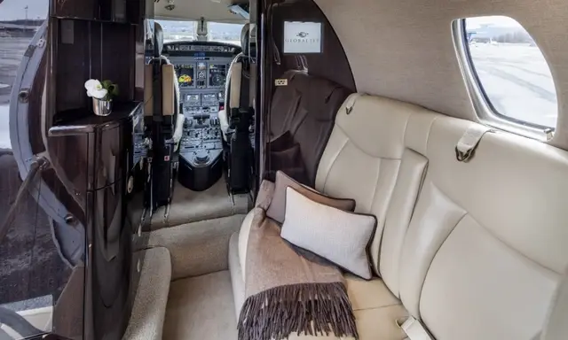 Cessna Citation XLS+ N275MB operated by Avjet Holding Inc., KBUR photo 5
