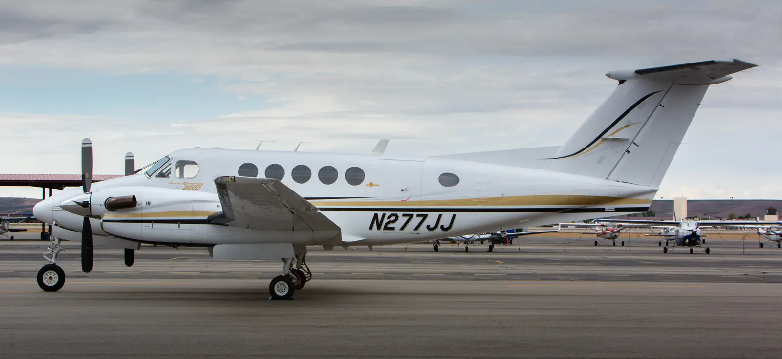 Saab 2000 N277JJ operated by Jetstream Aviation, Inc, exterior