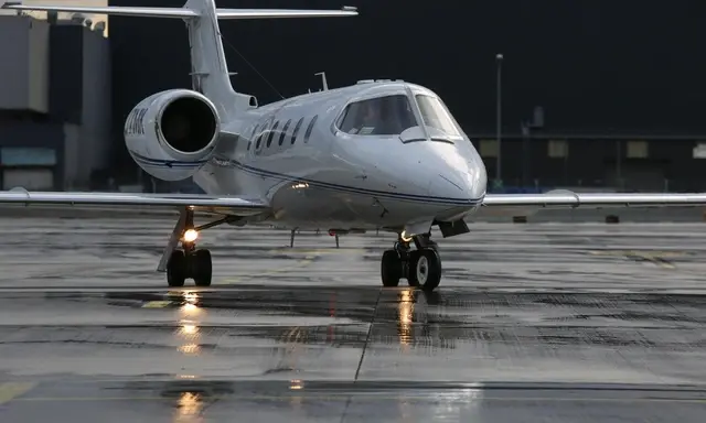 Bombardier Learjet 35A N277MK operated by Dorato Jets, LLC, KSAN photo 4