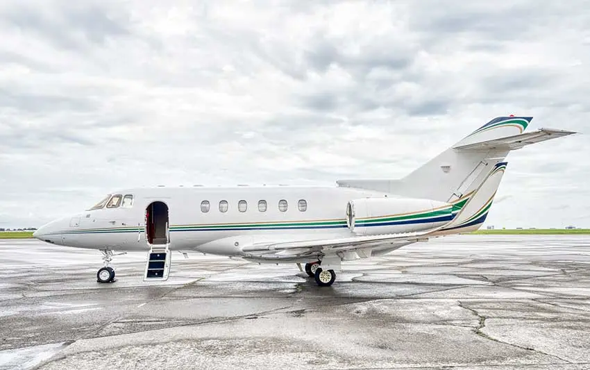 Beechcraft Hawker 800XP N285XP operated by Secure Air Charter photo 2